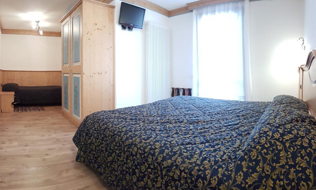 Villa Elena B&B Hotel San Martino Di Castrozza Exteriör bild